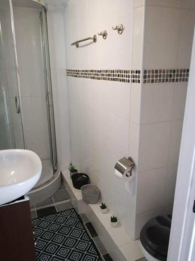 Niezalezne Pietro W Domu Z Widokiem Na Morze Apartment Gdynia Exterior photo
